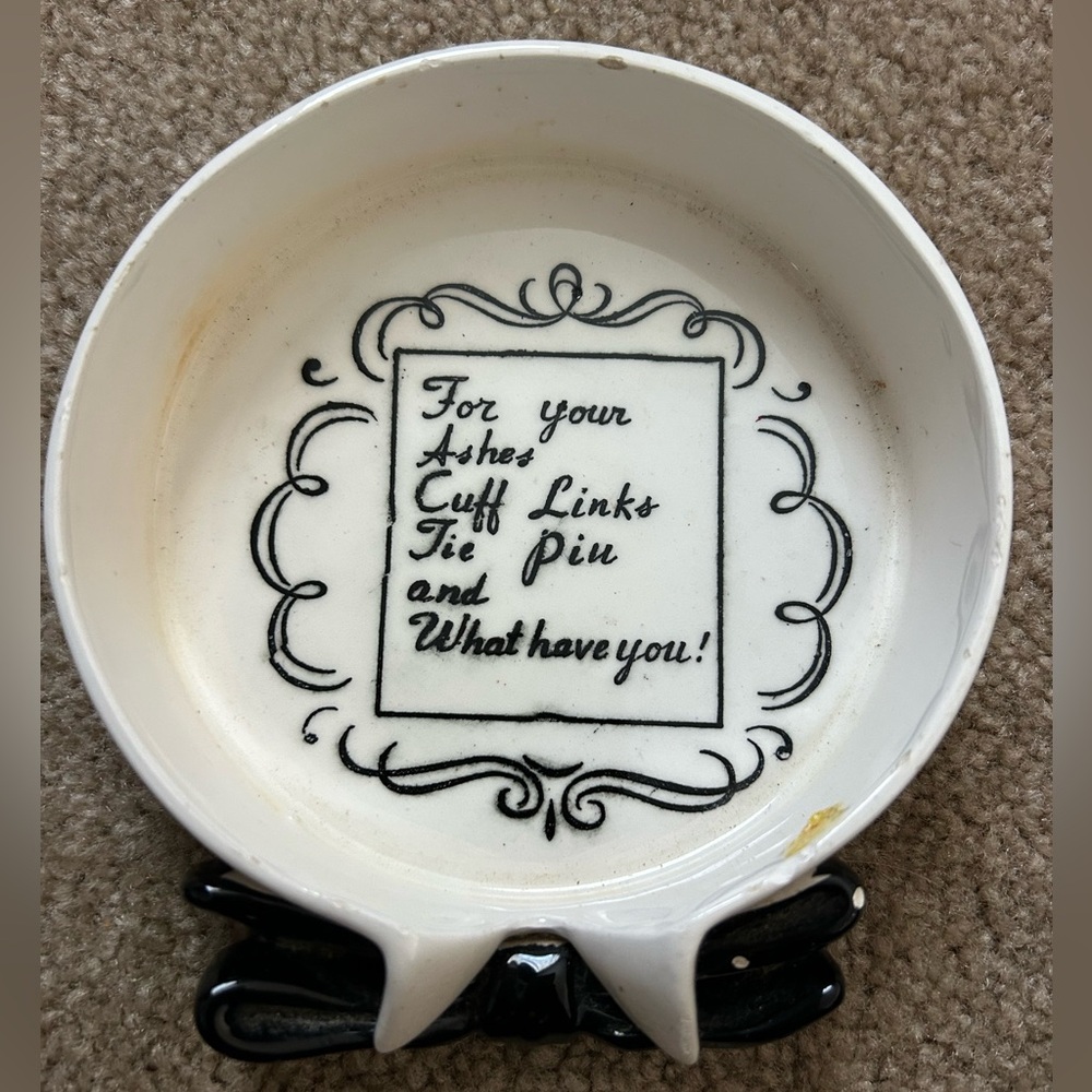 Leftons bow ashtray
